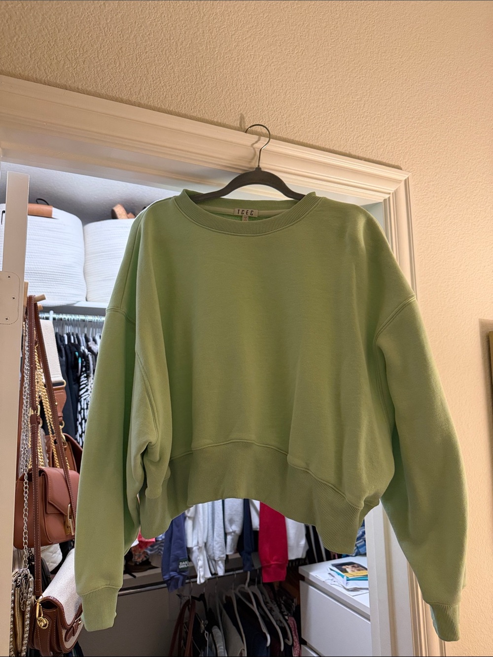 TCEC Pastel Green Ribbed Collar Sweatshirt